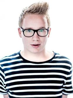 3FM deejay geschorst voor twee uur Nederlandstalige muziek