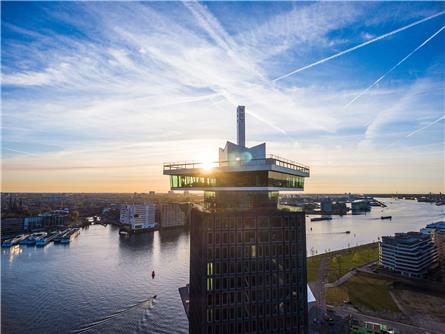 3FM promoot nieuwe album Kensington in A’DAM Toren
