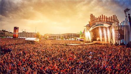 538 Koningsdag gaat beperkt door