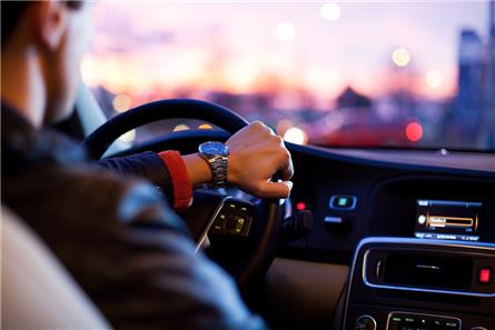 Adverteerders blijven fors meer investeren in radioreclame