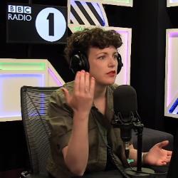 Annie Mac na 17 jaar weg bij BBC Radio 1