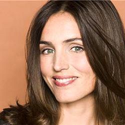 Daphne Bunskoek weer terug bij RTL 4 als presentatrice 5 Uur Live
