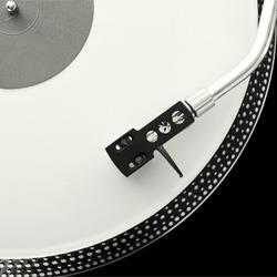 Deejays op NPO Radio 2 vieren Record Store Day