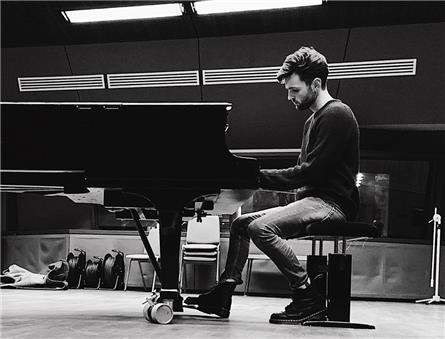 Duncan Laurence en het Songfestival bij AvroTros op radio en tv
