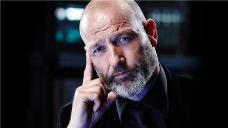 Eddy Zoëy presenteert ‘Explorer’ op National Geographic Channel