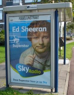 Engels radiobedrijf koopt Nederlandse reclameborden
