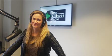 Fabienne de Vries terug op de radio