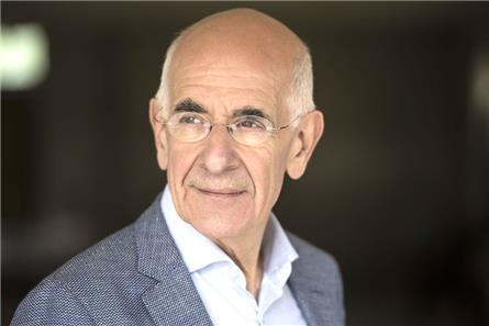 Frits Spits wenst programma met Nederlandstalige liedjes