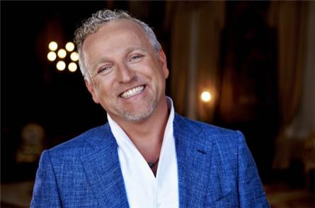 Gordon wordt eerste kandidaat Nederlandse versie The Roast 