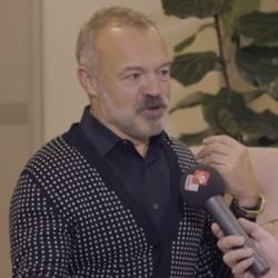 Graham Norton stopt met zaterdagochtendshow BBC Radio 2