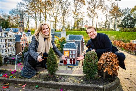  Ilse DeLange door 100% NL vereeuwigd in Madurodam