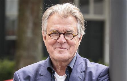 Jeroen Krabbé bij de NPO op zoek naar Picasso