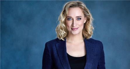 Jinek maakt speciale corona uitzending met Famke Louise 