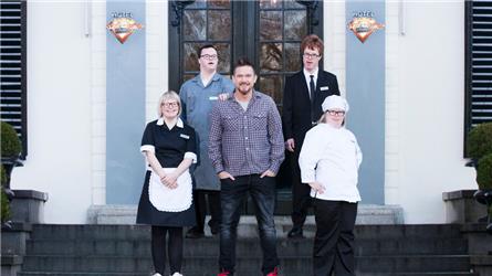 Johnny de Mol opent woensdag nieuw Hotel SynDroom