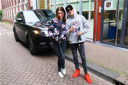Journaliste Linda trok jaar lang met Lil' Kleine op voor BNN