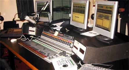 KinkFM (1)