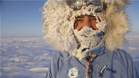 Klimaatjournalist maakt kijkers bewust van opwarming van de aarde