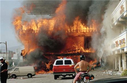 National Geographic reconstrueert rellen in Los Angeles in 1992