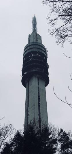 Nog geen duidelijkheid over termijn noodverlenging FM-frequenties