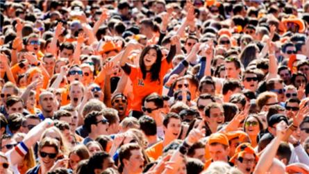 NOS verslaat Koningsdag in Zwolle