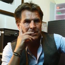 Patrick Kicken in gesprek met: Toine van Peperstraten (video)