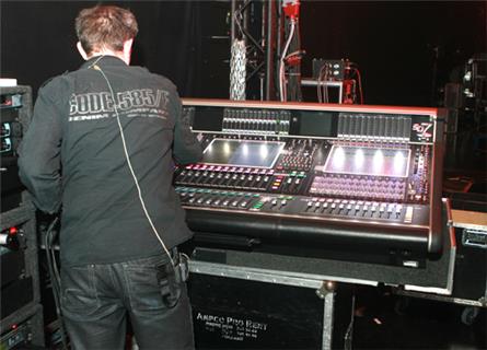 Radio 555