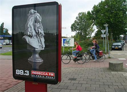 Rebecca FM - 2005