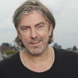 Ruud de Wild maakt uitzending met daklozen op NPO Radio 2