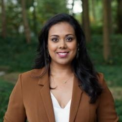 Sewpersad nieuwe presentator De Perstribune op Radio 1