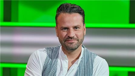 Simon Zijlemans presenteert live sportquiz op RTL 7