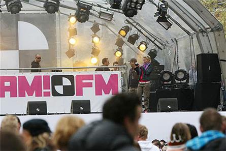 Slam FM 02