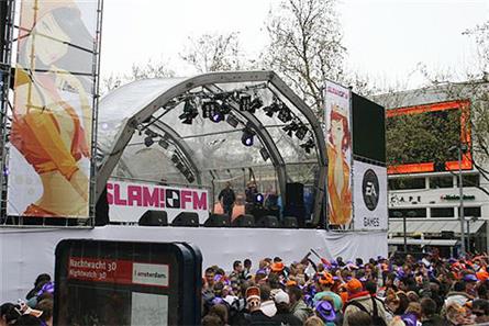 Slam FM 02