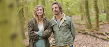 Sophie Hilbrand en Chris Zegers presentereren natuurquiz