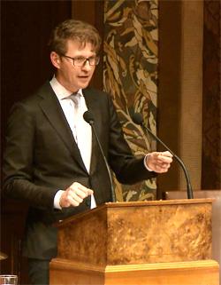 Staatssecretaris Sander Dekker krijgt geen nieuwe mediawet