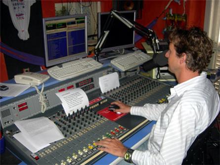 Studio van Dolfijn FM