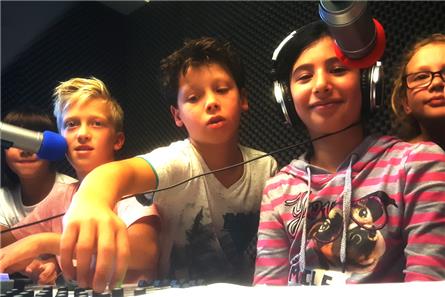 Tilburgse basisschool wordt voor één dag Radioschool