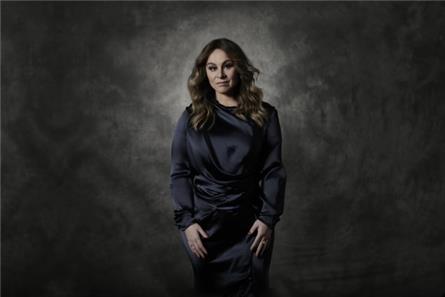 Trijntje speelt Maria in The Passion live op NPO1 en Radio2