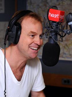 VK: Jason Donovan stopt opnieuw met radioshow op Heart