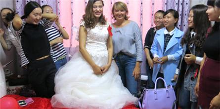 Vpro start met documentaireserie Wedding Day