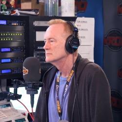 VS: Kevin Ryder naar de middag van KLOS Los Angeles