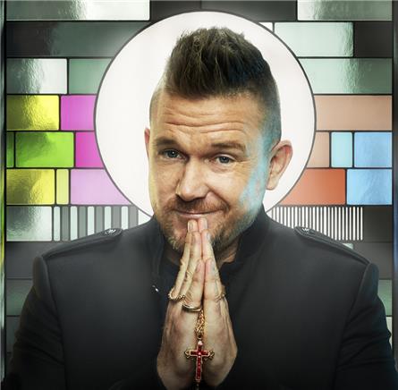Wie gaan Johnny de Mol roasten op Comedy Central?