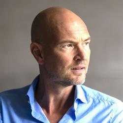 Wouter van der Goes komt met podcast De Derde Kamer