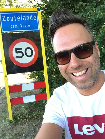 Zoutelande langst genoteerde single ooit in 100% NL Top10