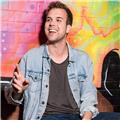 3FM deejay Wijnand Speelman geeft weer een lintje weg