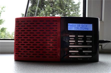 DAB-net landelijke commerciële radio komend weekend in de lucht