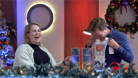 First Dates komt met kerstspecials op NPO3