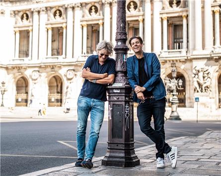 Matthijs van Nieuwkerk en Rob Kemps zoeken Franse chansons
