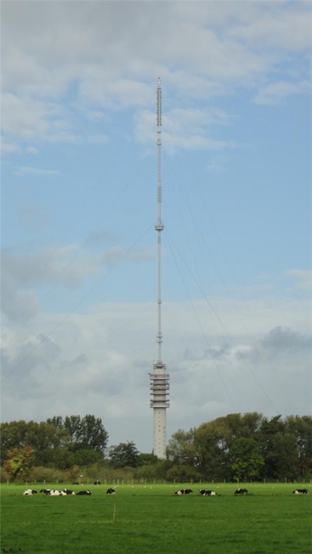 NPO start aanbesteding DAB-zenderpark