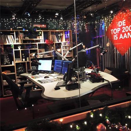 Radio 2 start met Top 2000 op Eerste Kerstdag 