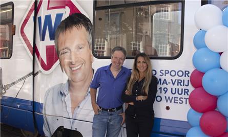 Radio West maakt programma Studio Haagsche Bluf vanuit tram
